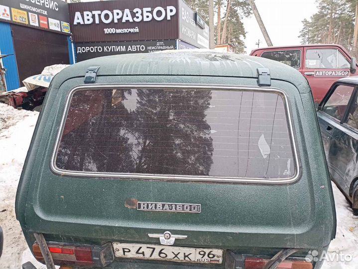 Крышка багажника нива 2121 с стеклом