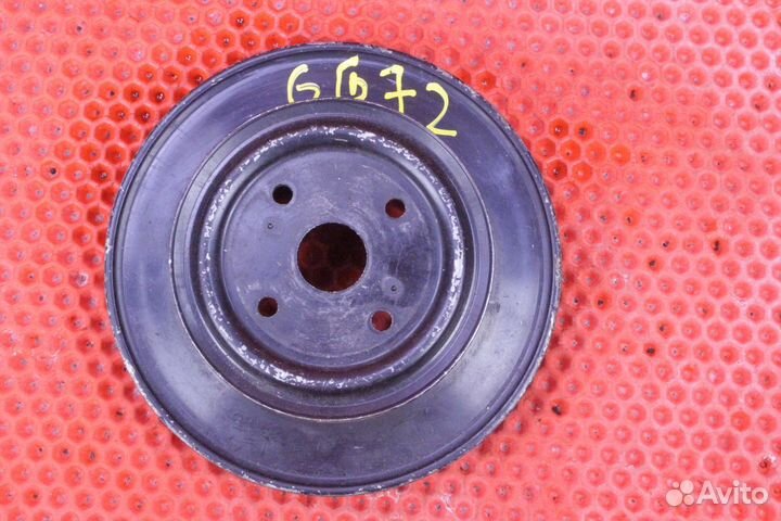 Шкив помпы Mitsubishi Pajero E-V25W 6G74 MD139368