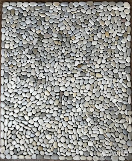 Коврик из черноморской гальки