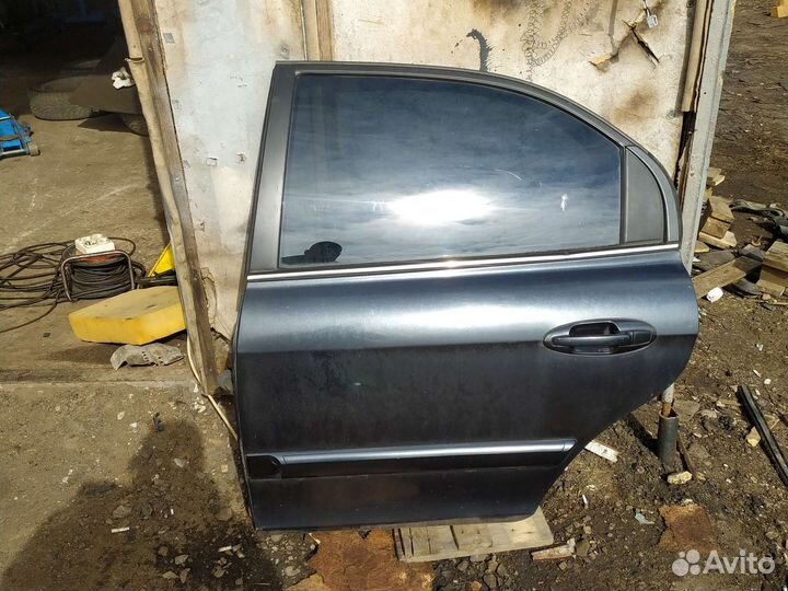 Задняя левая дверь hyundai sonata 4