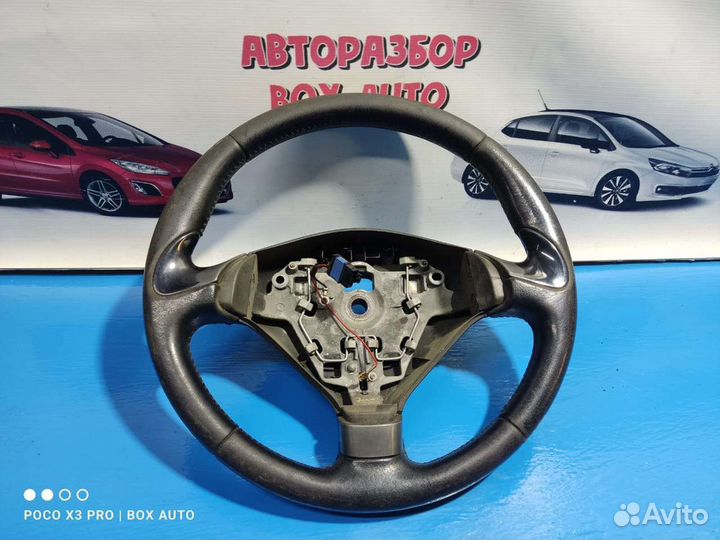Руль со вставками Пежо 407 Спорт