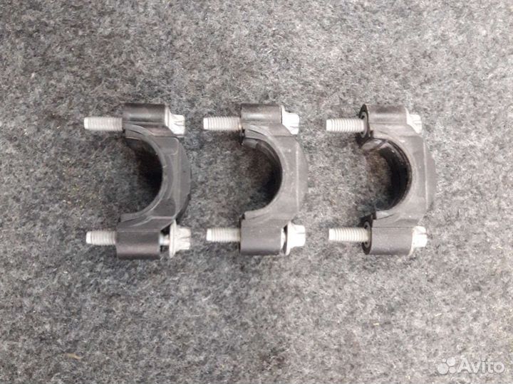 Крепление рампы BMW 530d N57 F10 X6 X5