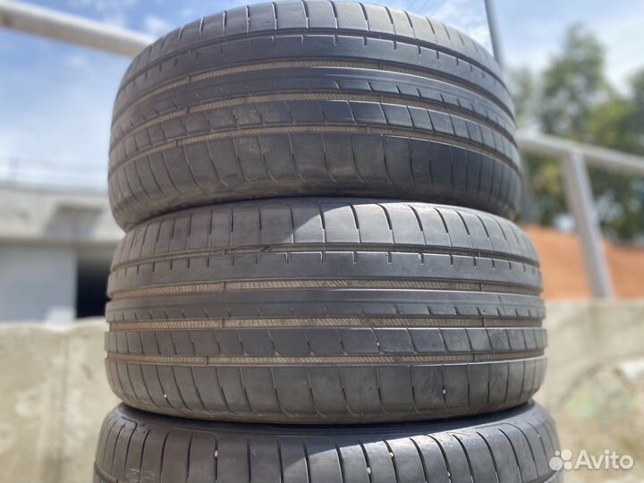 Goodyear Eagle F1 Asymmetric 3 225/40 R19 и 255/35 R19 96Y