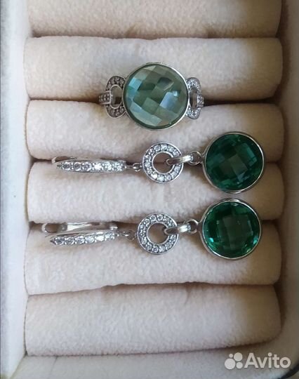 Серебряные кольца и серьги