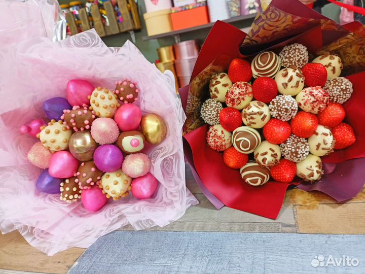 Клубника в шоколаде цветы шары