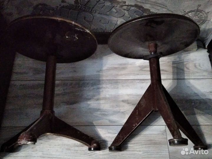 Стул для пианино