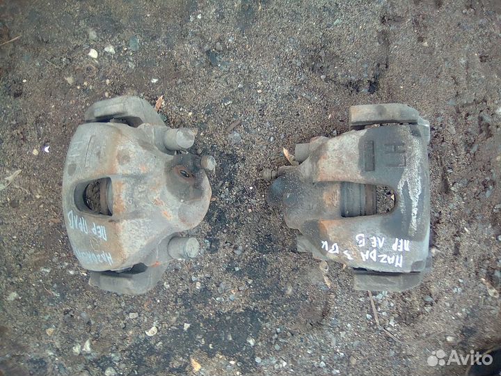 Суппорт тормозн передний R/L mazda 3 bk volvo s40