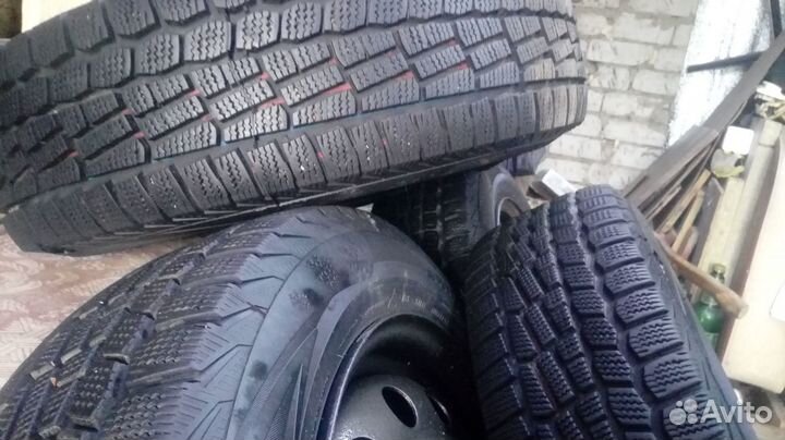 Комплект зимний хёндай салярис рио 185/65 R15