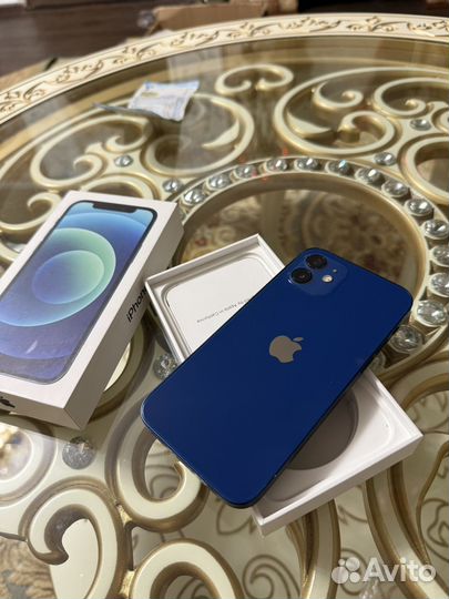 iPhone 12, 64 ГБ