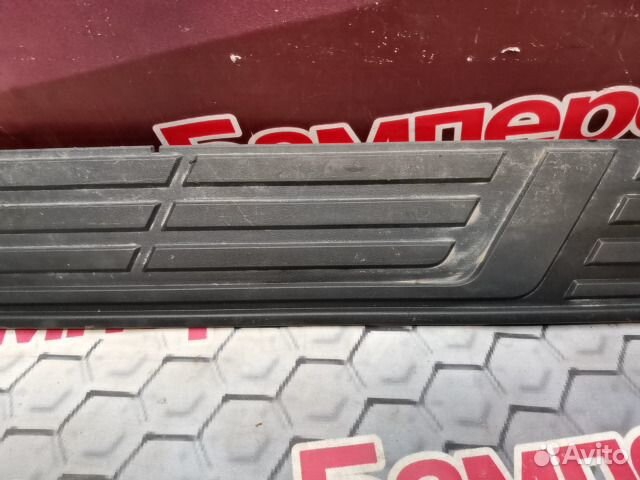 Накладка на подножку правый Toyota Land Cruiser Pr