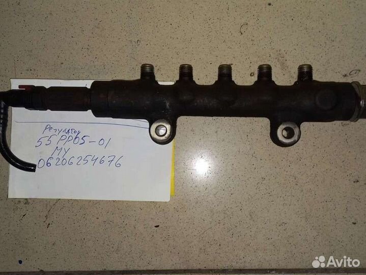 Рампа с регулятором давления Ford Transit 2.2 cdti