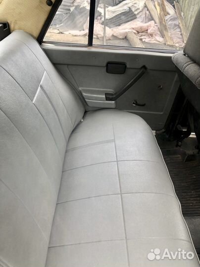 ВАЗ 2105 1.5 МТ, 1990, 50 000 км