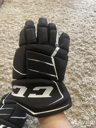 Краги хоккейные