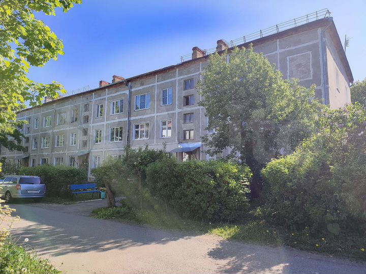 2-к. квартира, 44 м², 1/3 эт.