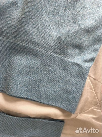 Спортивный костюм леггинсы и топ 44