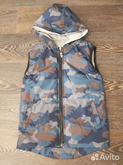 Жилет (128-134 р)