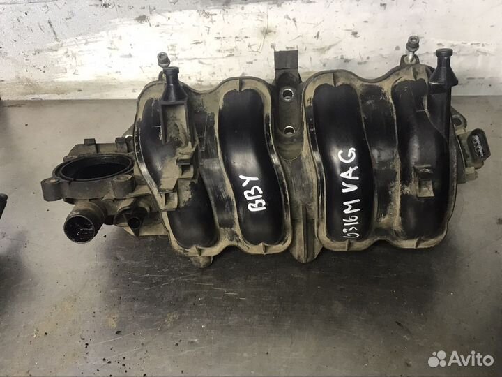 Коллектор впускной BBY 1.4 Vag VW Skoda Seat Audi