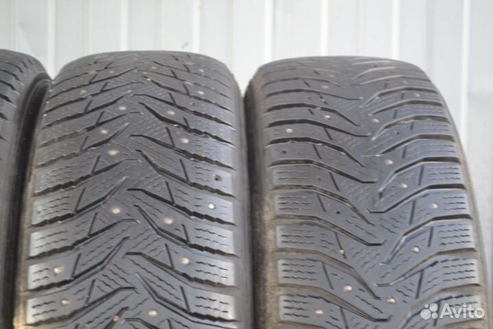 Kumho WinterCraft SUV Ice WS31 215/70 R16 100T