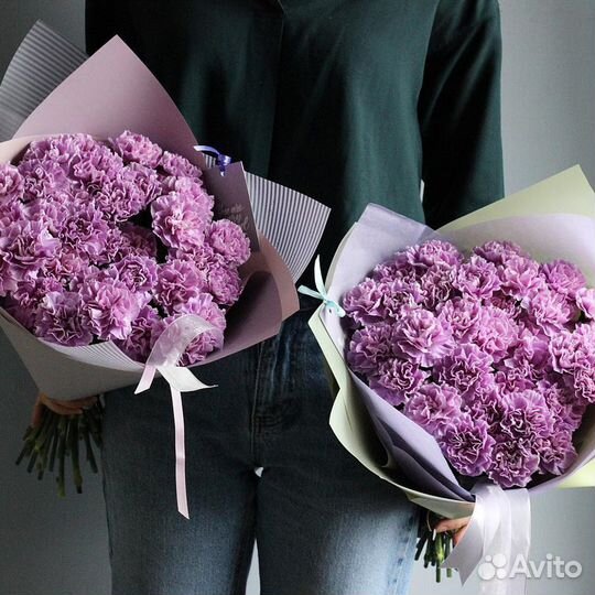 Букеты из гвоздик