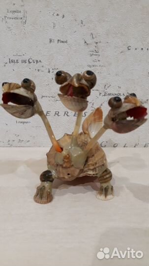 Фигурка из ракушек Дракон