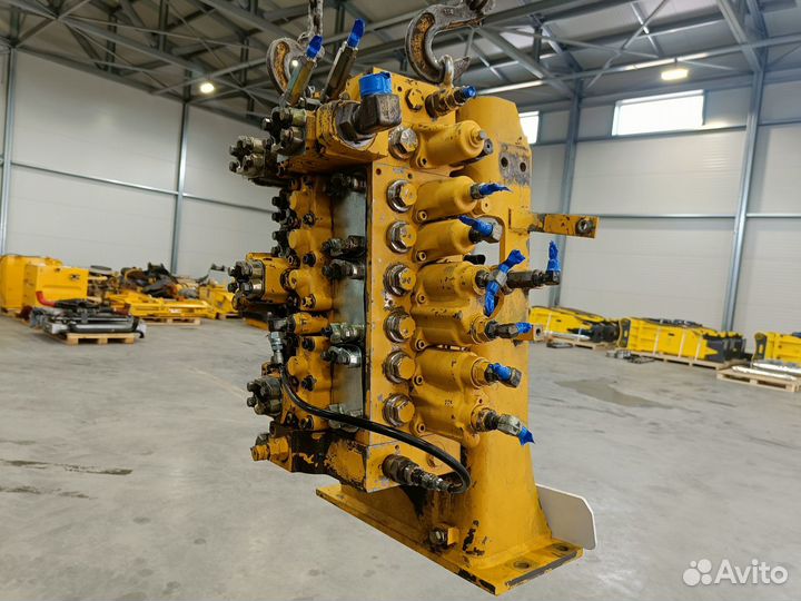 Гидрораспределитель Б/У komatsu pc400-7 723-47-275