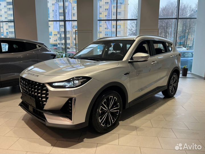 Jetour X70 Plus 1.6 AMT, 2024