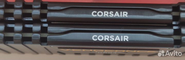 Оперативная память Corsair Vengeance CMK8GX4M2B320