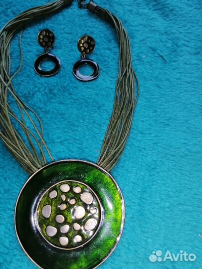 Колье и серьги