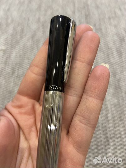 Ручка шариковая Nina Ricci