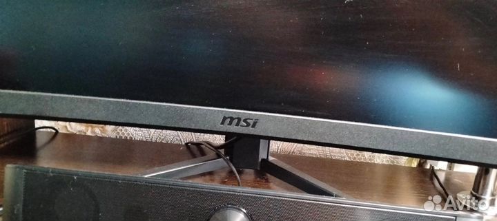 Монитор MSI G27CQ4