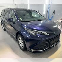 Toyota Sienna 2.5 AT, 2021, 60 000 км, с пробегом, цена 3 000 000 руб.