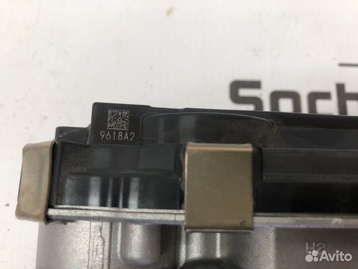 Дроссельная заслонка Infiniti Q50 V37