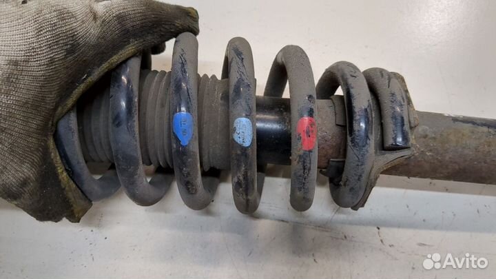 Амортизатор подвески левый передний Honda Accord 7