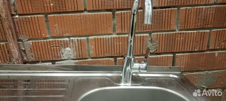 Продам мойку со смесителем