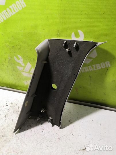 Обшивка багажника Форд Мондео 3