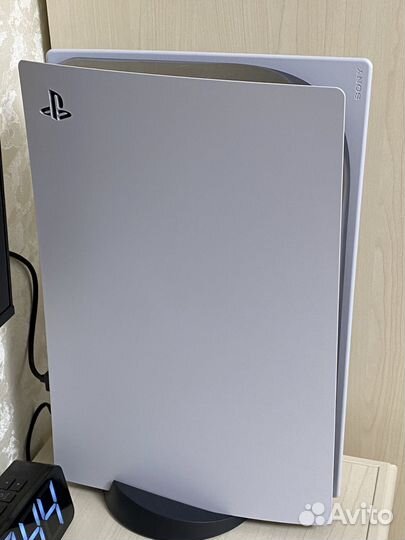 Игровая приставка Sony PS5
