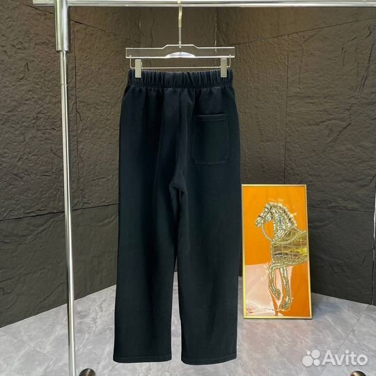 Классные штаны Balenciaga