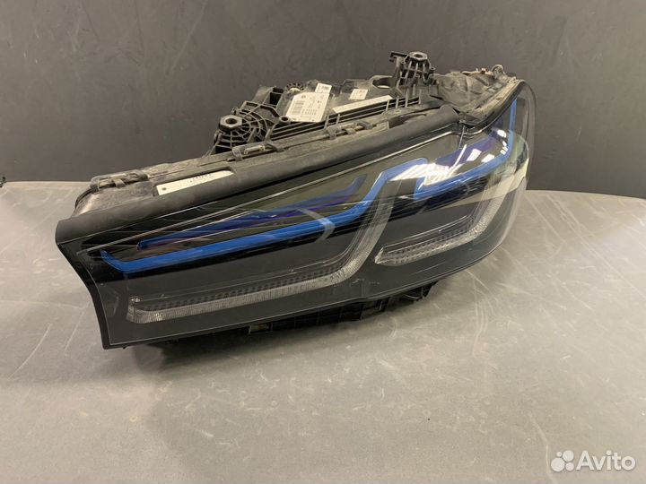 Фара левая BMW 5 G30 рест Shadow Line Laser