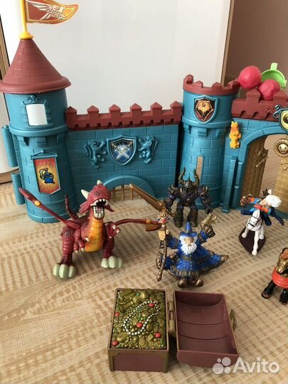 Замок Keenway в стиле фэнтези