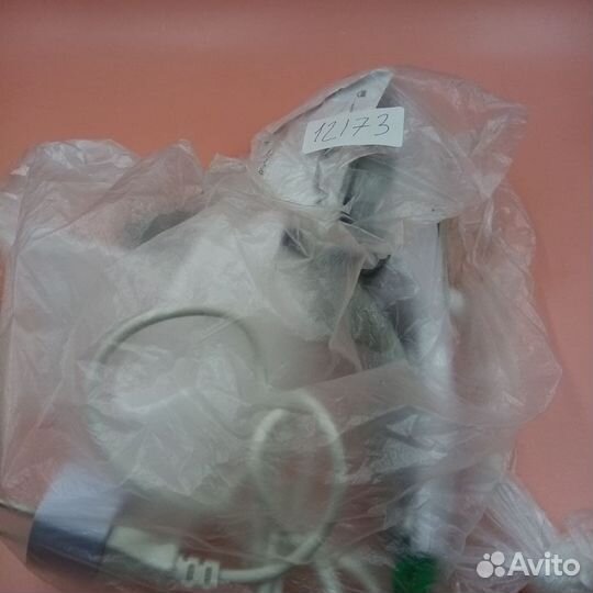 12173 Ручной отпариватель для одежды