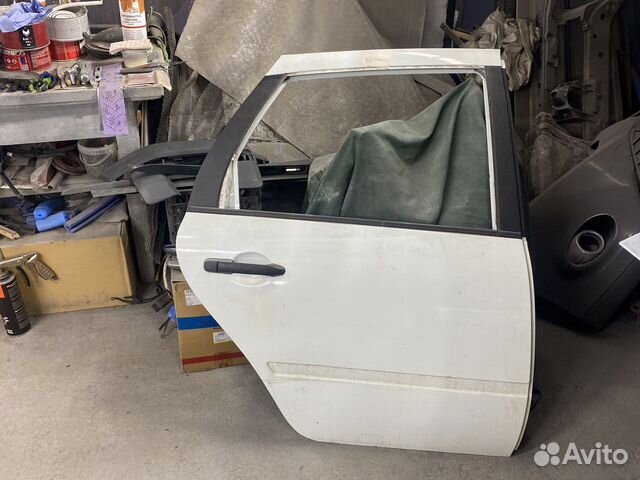 Дверь задняя правая лада гранта 2015