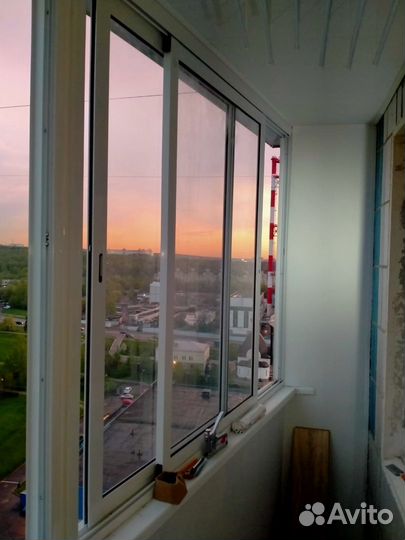 Отделка балконов и лоджий. Остекление балконов