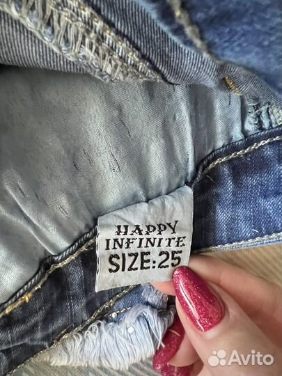 Джинсовые шорты