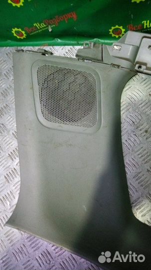 Обшивка багажника правая Mitsubishi Lancer 9