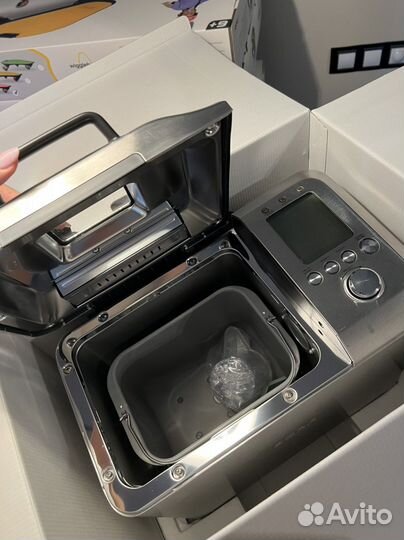 Хлебопечка Bork x800 новая