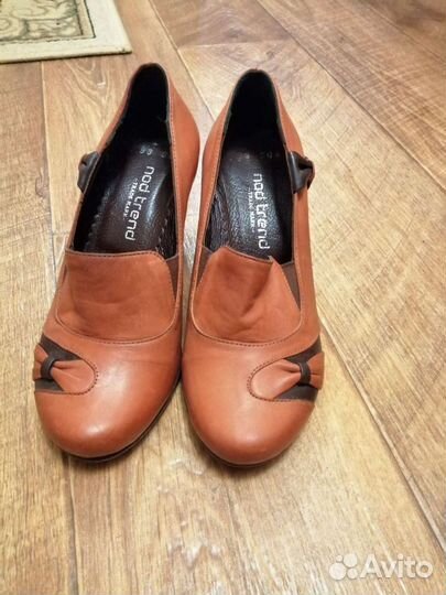 Туфли женские 35 размер