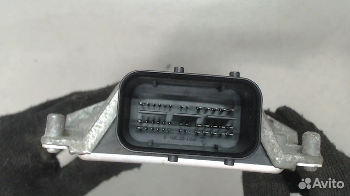 Блок управления форсунками Hyundai Genesis, 2012