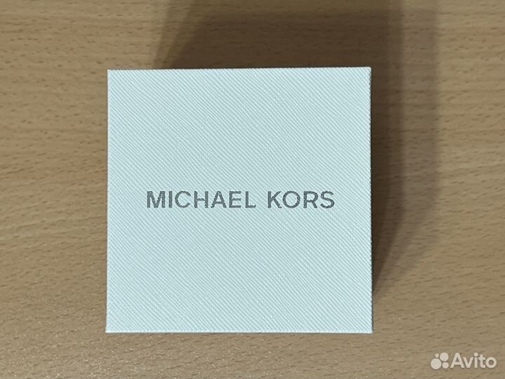 Часы Michael Kors золотые