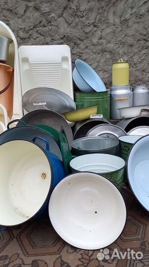 Ведра,тазы,кастрюли, бидоны и другая посуда