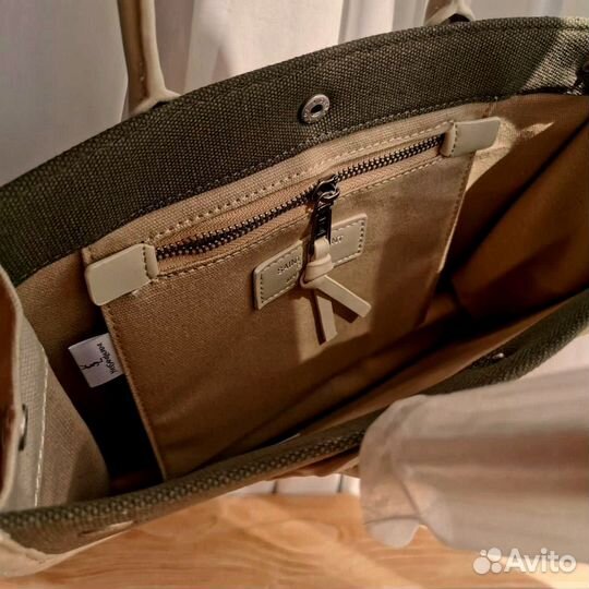 Сумка от saint laurent